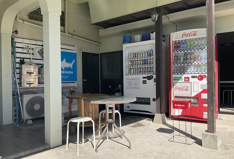 Guesthouse Koizumi  Hostel