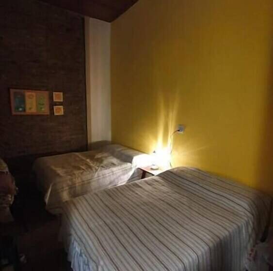 Hostel Casa De Avany