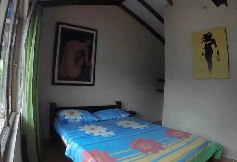 Hotelli Cabañas El Samán