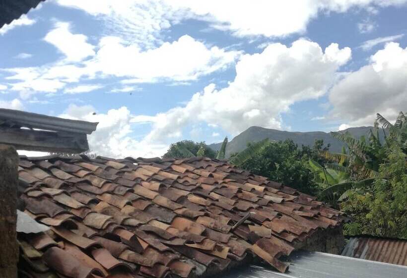 Hotel Gardenias De Gocta