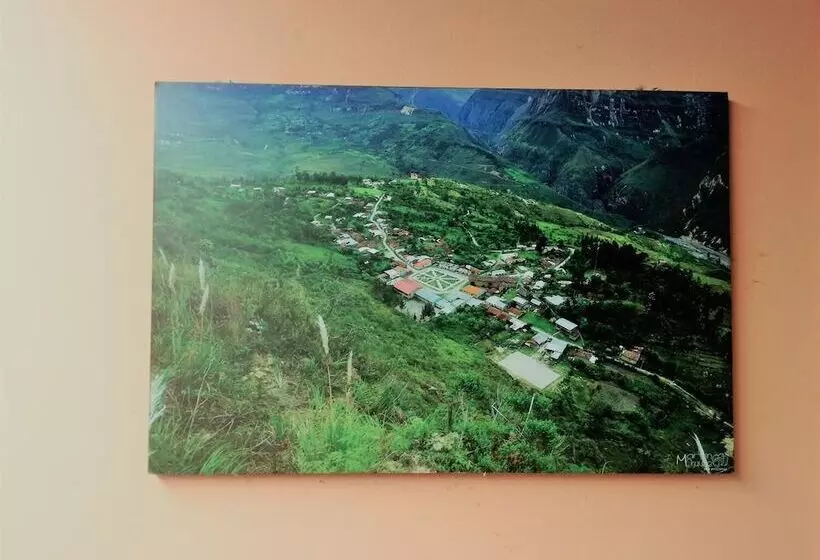 ホテル Gardenias De Gocta