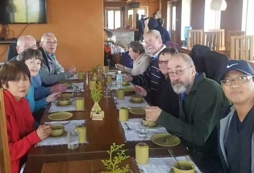 هتل Gorkha Gaun Resort