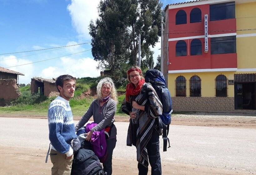 ホテル Hostal Anta Quillka