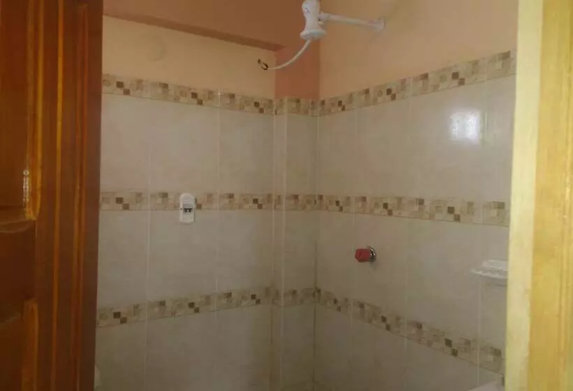 هتل Hostel Celeste