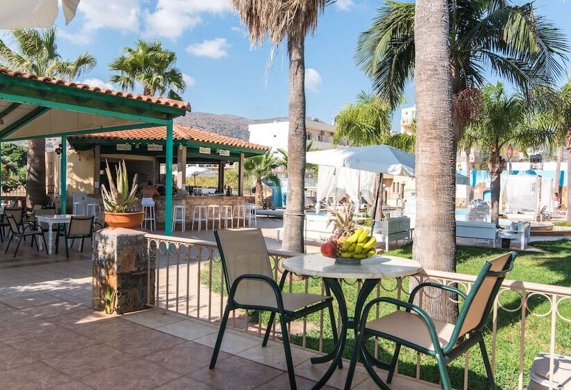 هتل Oasis Studios