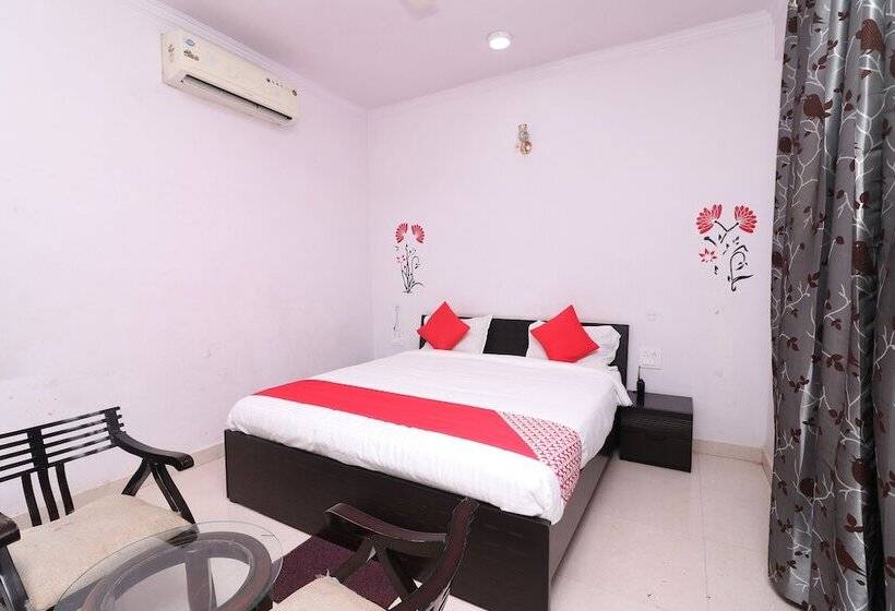 בית מלון כפרי Oyo 45787 Mangalam Resort