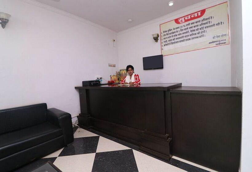 בית מלון כפרי Oyo 45787 Mangalam Resort