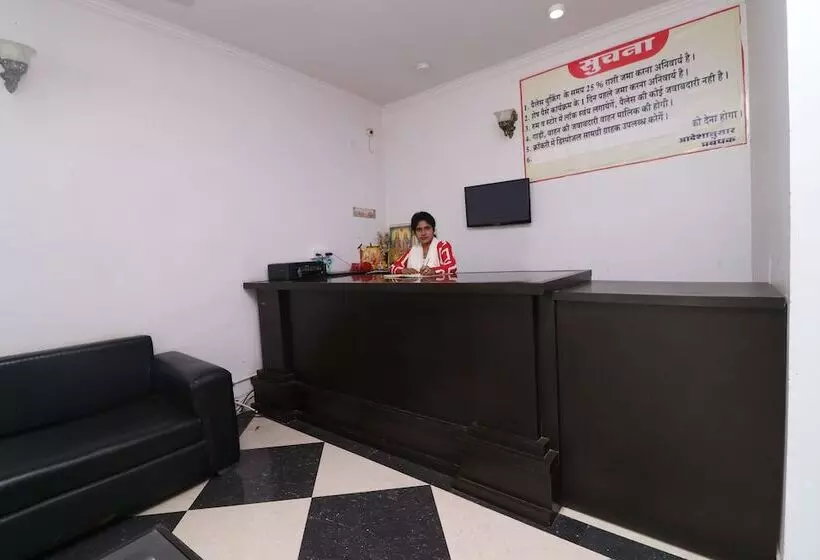 Hotelli Oyo 45787 Mangalam Resort