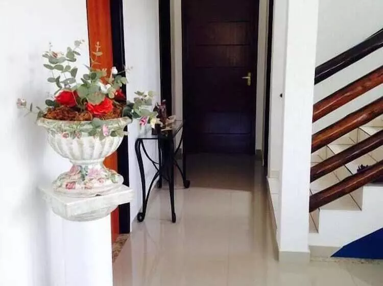 ホテル Pousada Manaca