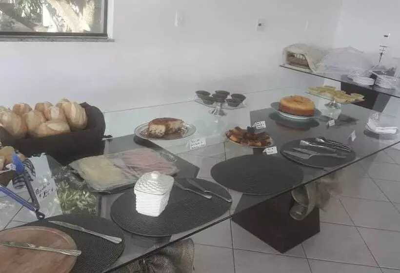 ホテル Pousada Manaca