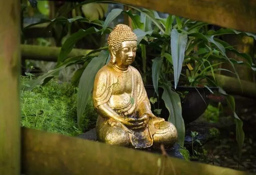 ホテル The Secret Buddha