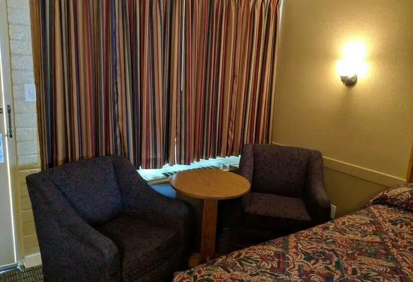 مُتل Economy Inn
