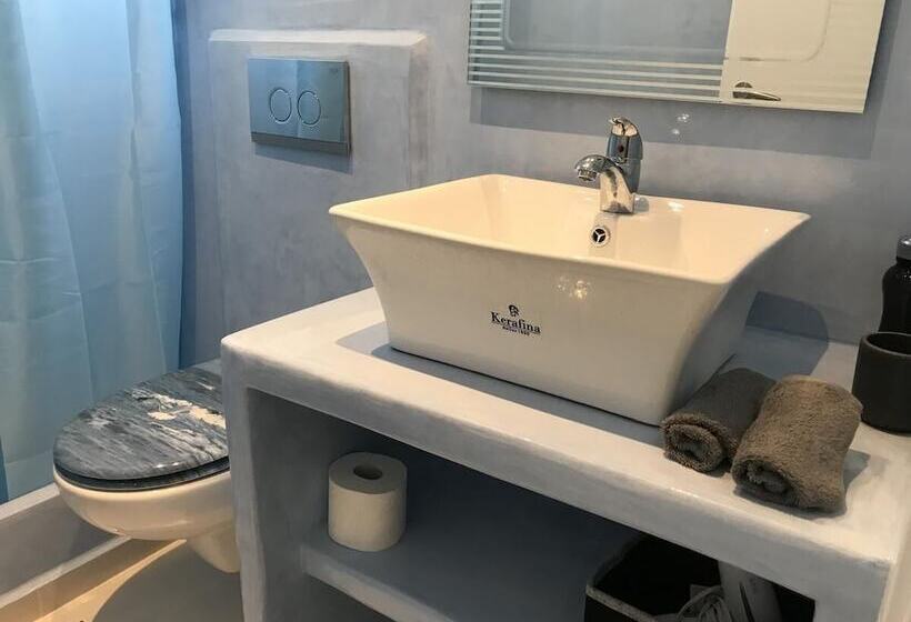 Pension (Hôtel basse catégorie) Fira Home 2