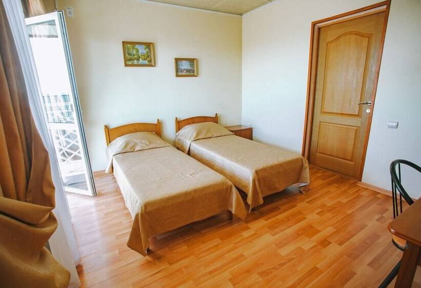 פנסיון Guest House Edem