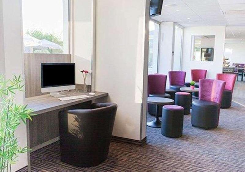 Отель Best Western  Le Bordeaux Sud