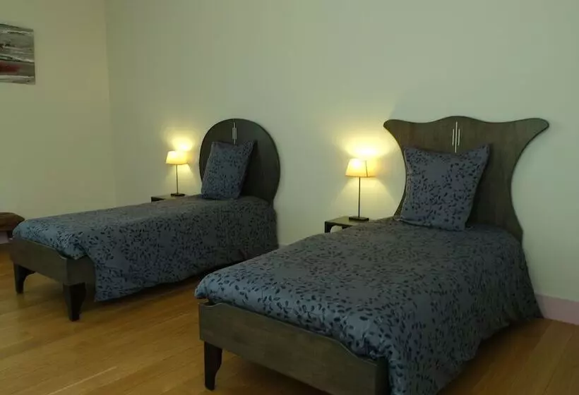 هتل Chateau De Briançon