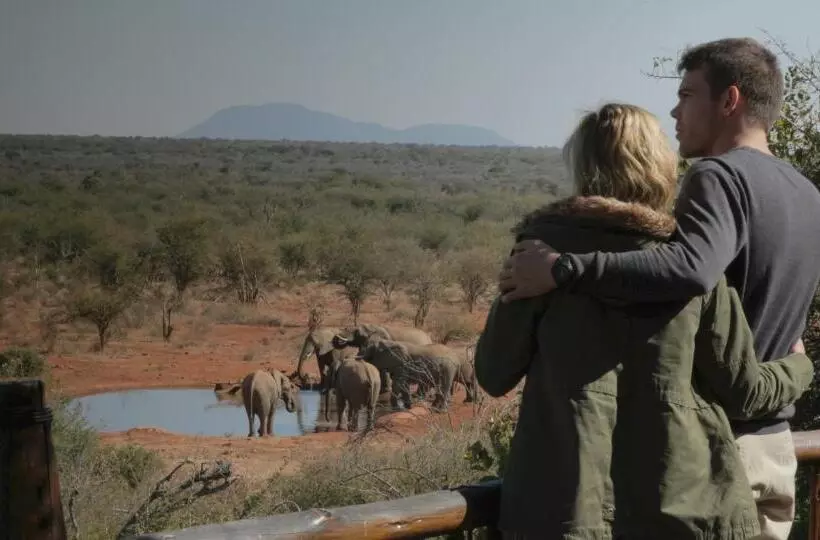 호텔 Etali Safari Lodge