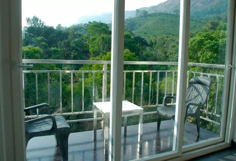 Отель Gruenberg Tea Plantation Haus