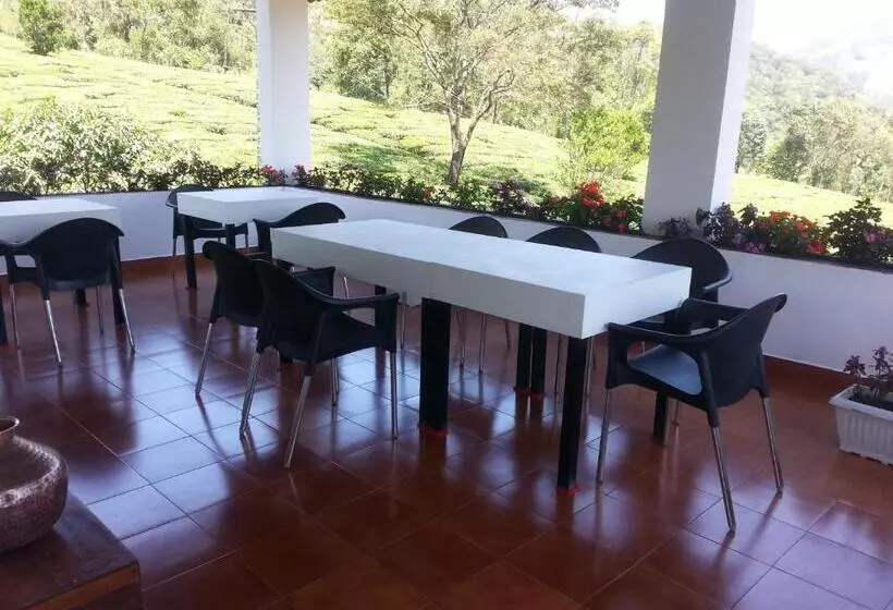 Отель Gruenberg Tea Plantation Haus