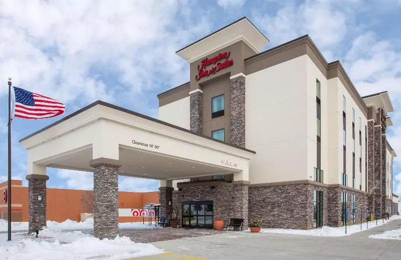 هتل Hampton Inn & Suites Sioux City South