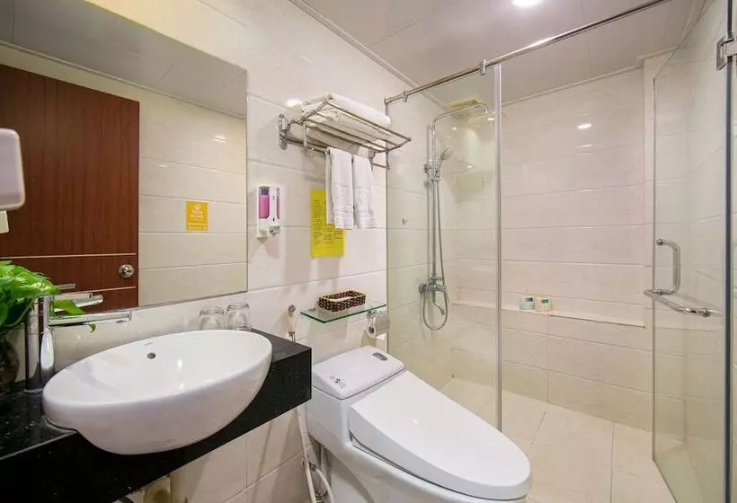 Hanoi Diamond King Hotel & Travel