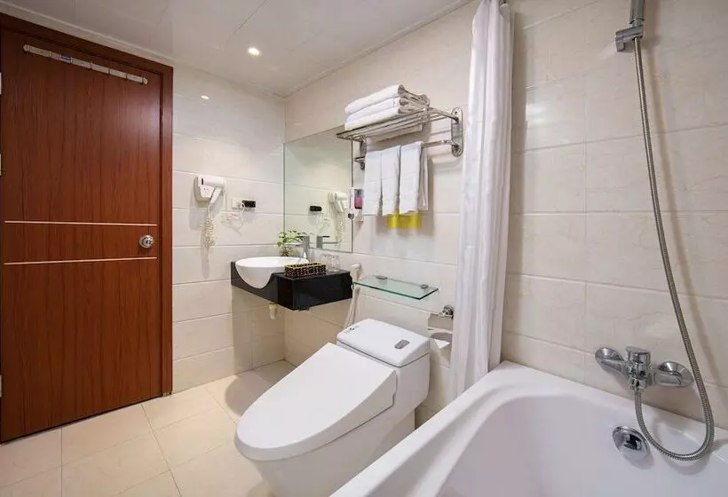 Hanoi Diamond King Hotel & Travel