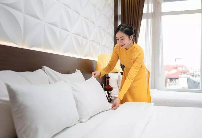 Hanoi Diamond King Hotel & Travel