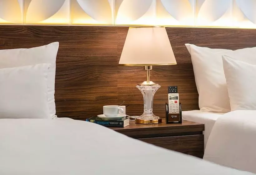 Hanoi Diamond King Hotel & Travel