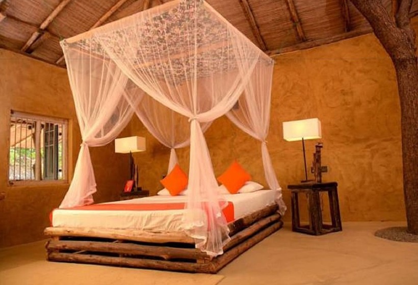 فندق Saraii Village