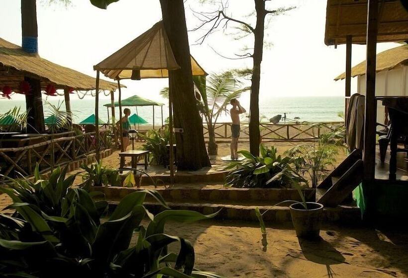 Hotel Sea Front Patnem Beach Huts