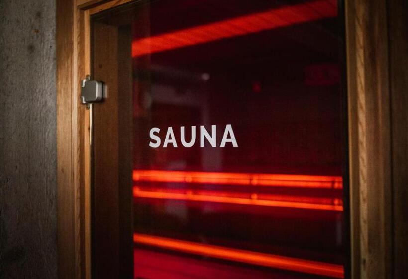 בית מלון כפרי Szary Residence