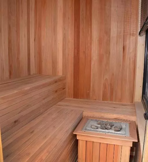 Le Parc Hotel & Suite