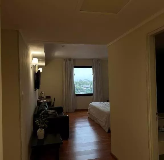 Le Parc Hotel & Suite