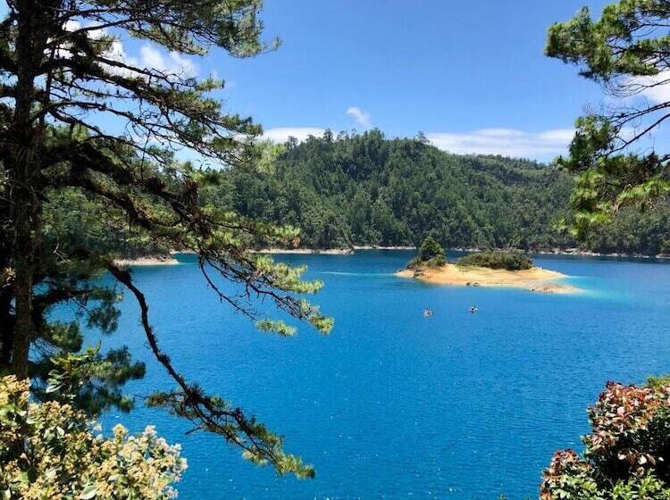 ベッドアンドブレックファースト Cabañas Junkolal