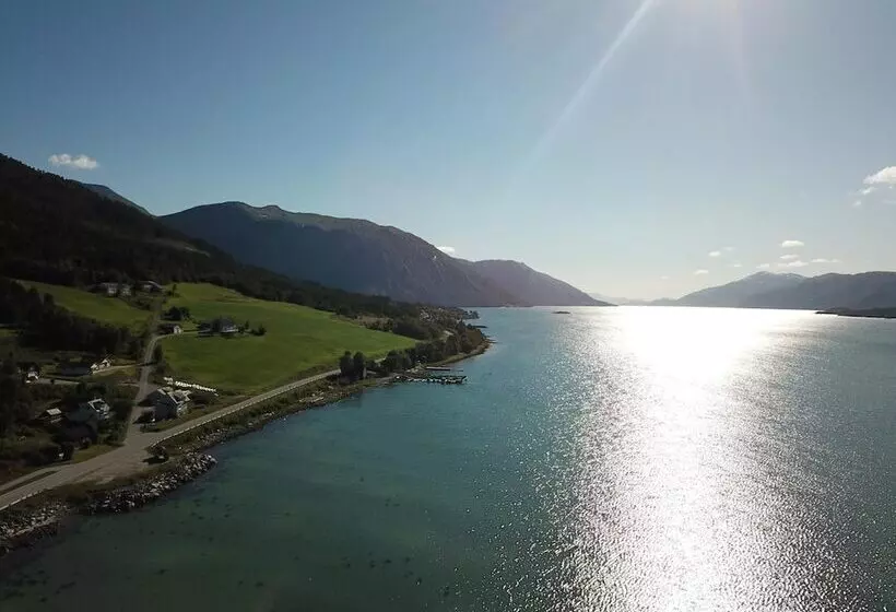 Eidsvåg Fjordhotell