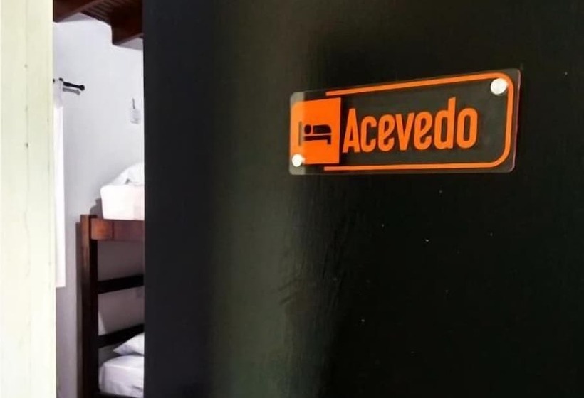 Esmed Estación Medellín Hostel