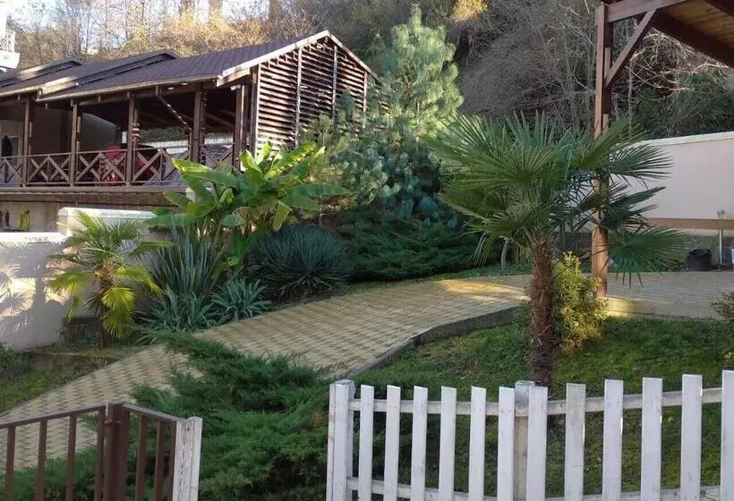 Hostel Villa Macesta