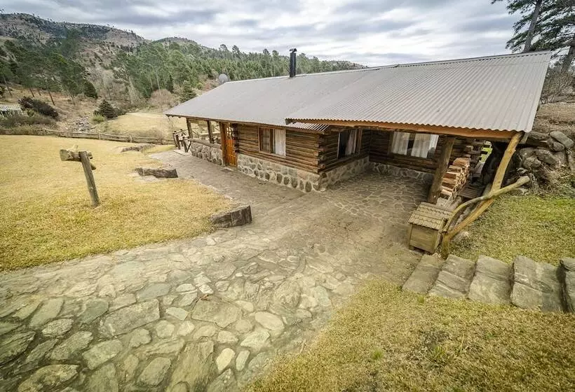 ホテル Estancia La Ernestina