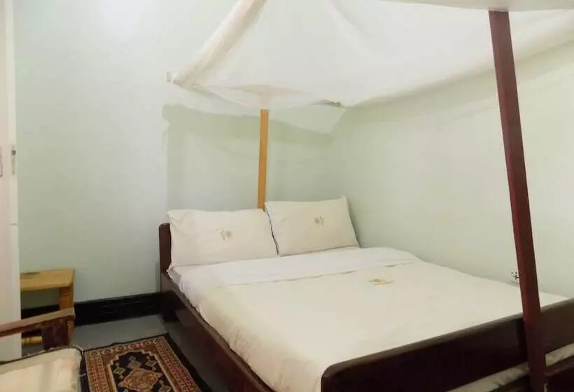 هتل Fort Coleb Guest House