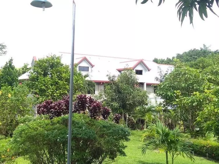 Hotelli Jupiter S Garden Resort