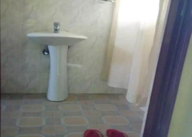 هتل Kigezi Forest Cottages