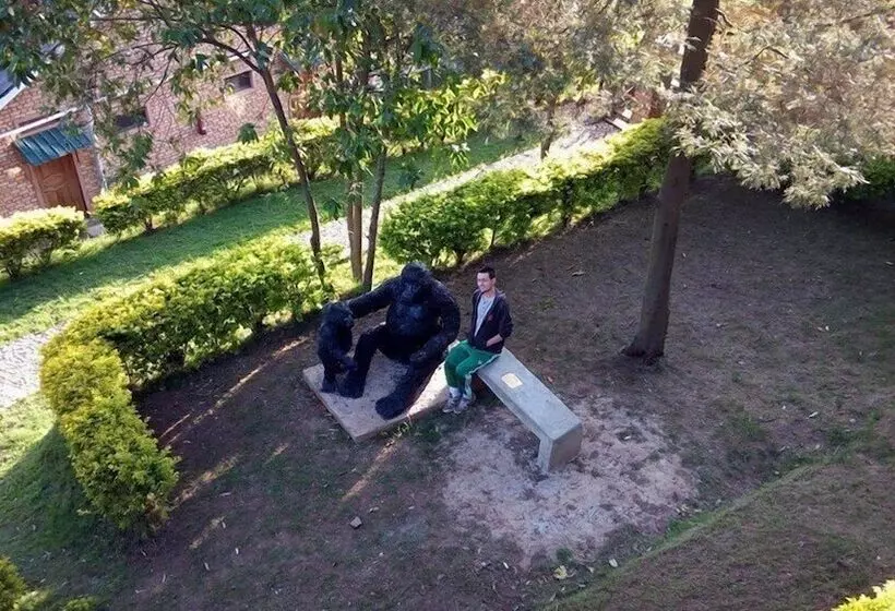 هتل Rihuja Safari Lodge