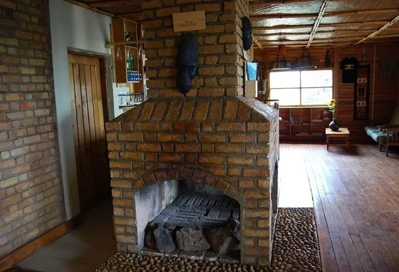 هتل Rihuja Safari Lodge