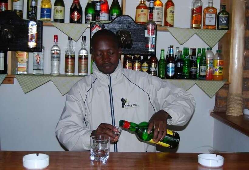 هتل Rihuja Safari Lodge