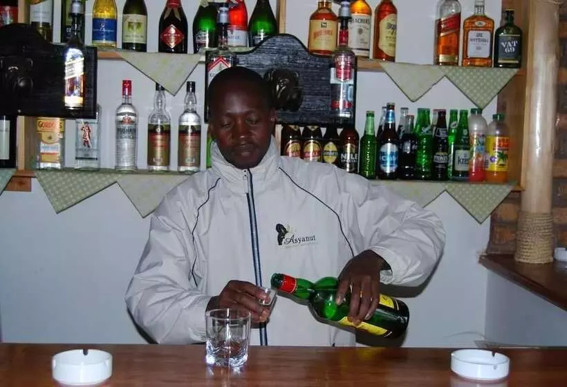 هتل Rihuja Safari Lodge