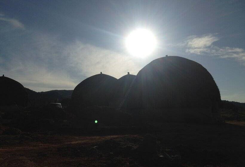 Hotel Swazi Dreams Nqabaneni Eco Volunteering