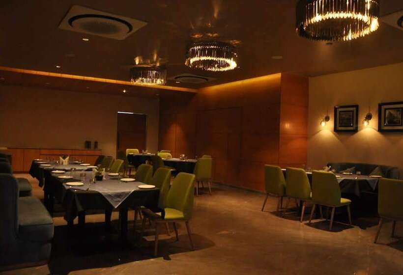 酒店 The Grand Kasturi