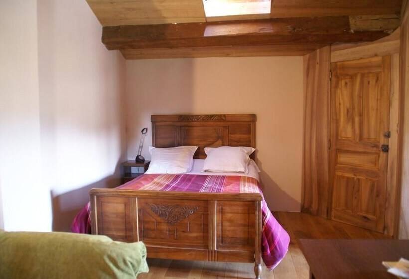 بنسيون A La Belle Epoque