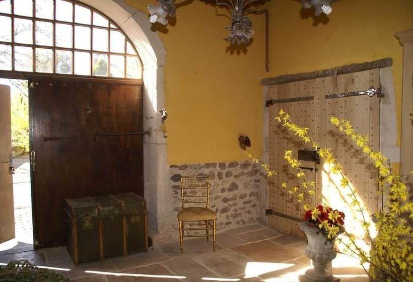 بنسيون A La Belle Epoque