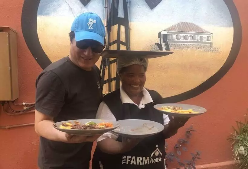 The Farmhouse B&b Beergarden Cc